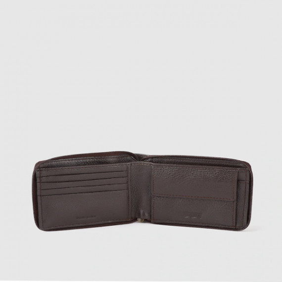 https://shop-ally.in/products/men-brown-textured-zip-around-wallet
